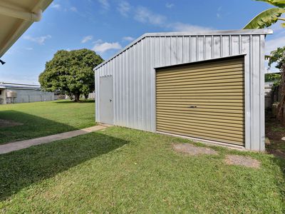 25 Chauvel Street, South Mackay