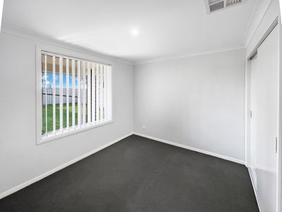 81A Champagne Drive, Dubbo