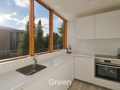 8 / 102 Young Street, Cremorne