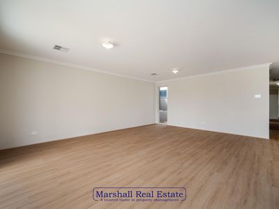 8 Expedition Dr, Clarkson