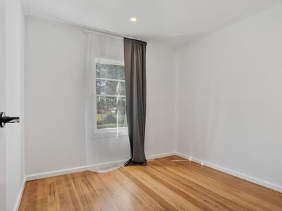 4946 Channel Highway, Gordon
