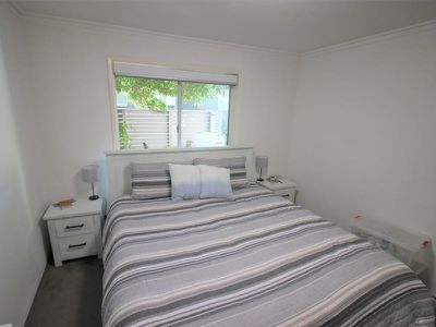 2 / 7 Sanglen Terrace, Belmont