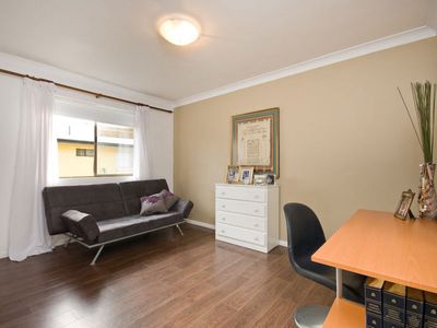 2 / 9 Waverley Road, Taringa