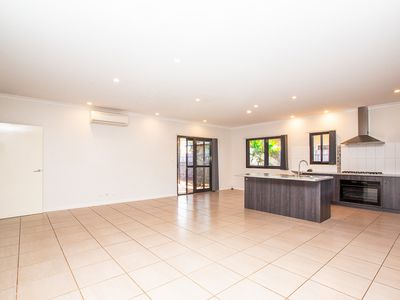 25 Huxtable Crescent, South Hedland