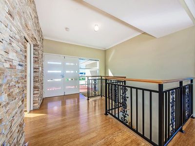 8 Knoll Rise, Yanchep