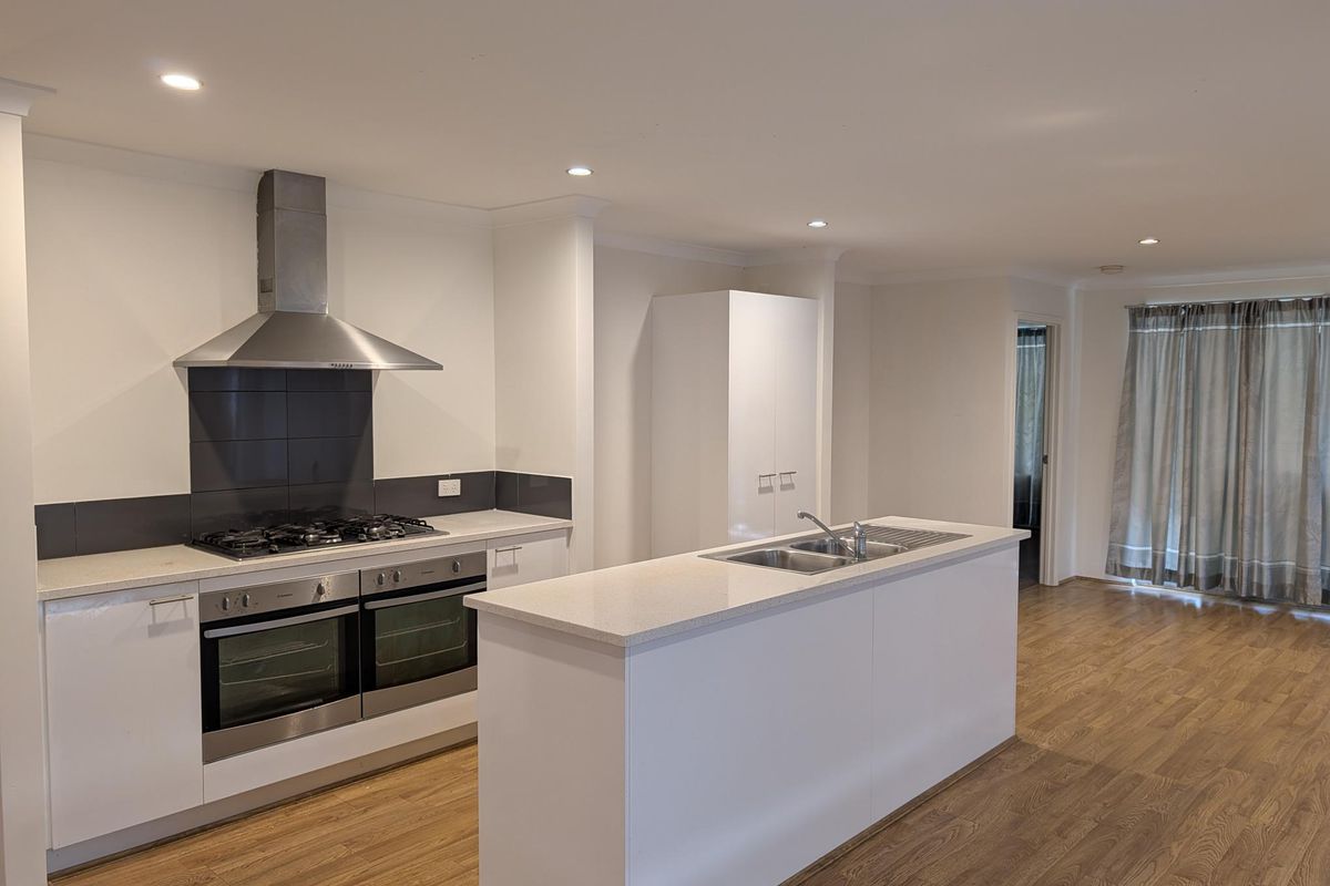 7 Rhizome Way, Banksia Grove