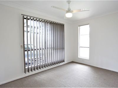 43 Passerine Drive, Rochedale South