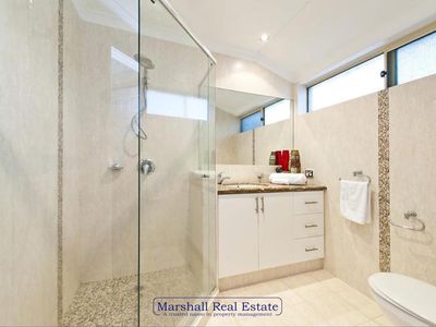 4 Latifa Close, Ocean Reef