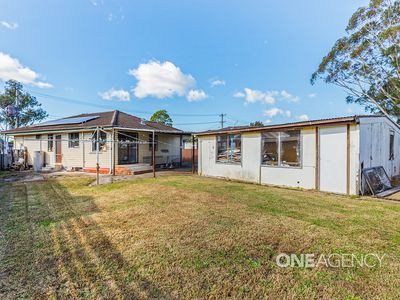 42 Eleebana Crescent, Koonawarra