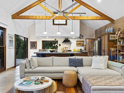 12 Warri Way, Currumbin Valley