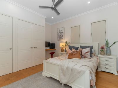 20 The Point, Castle Hill