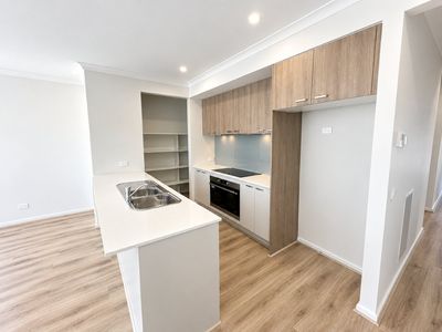 80 Riverstone Boulevard, Clyde North