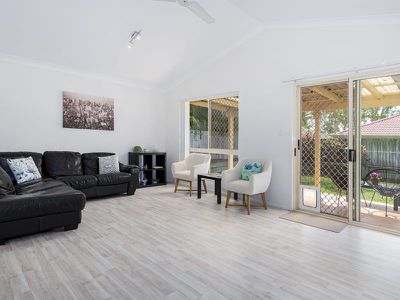 26 Clarendon Cct, Forest Lake