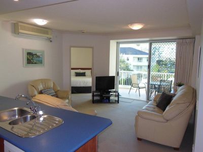 201 / 182 Marine Parade, Labrador