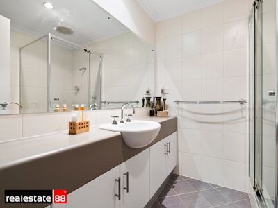 18 Old Belvidere Promenade, East Perth