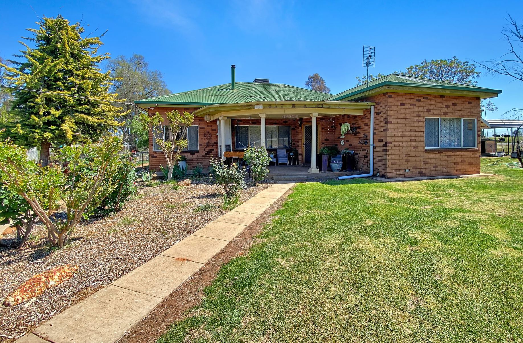 1 Bunganbil Street, Grong Grong | Glenn Preston Real Estate