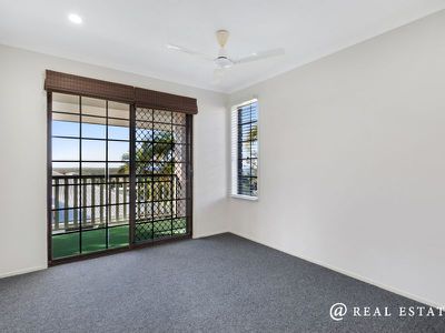 1 / 8 Keppel Street, Meikleville Hill