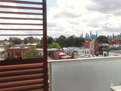 411 / 30-34 Bray Street, South Yarra