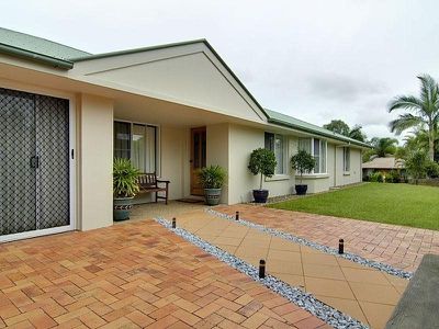 64 Hooper Crescent, Tewantin