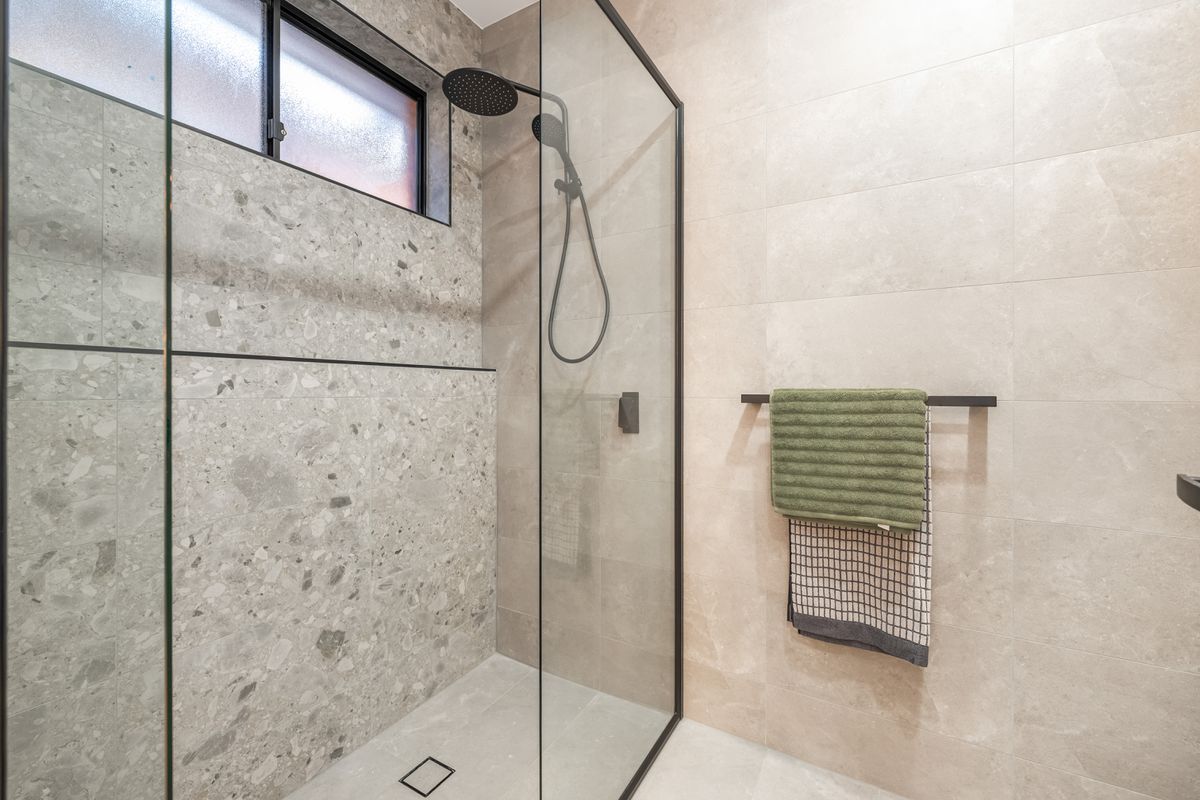 15B River Drive, Para Hills