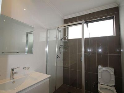 1 / 172 Wollongong Road, Arncliffe