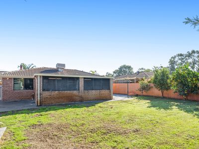 6 Lessing Place, South Lake