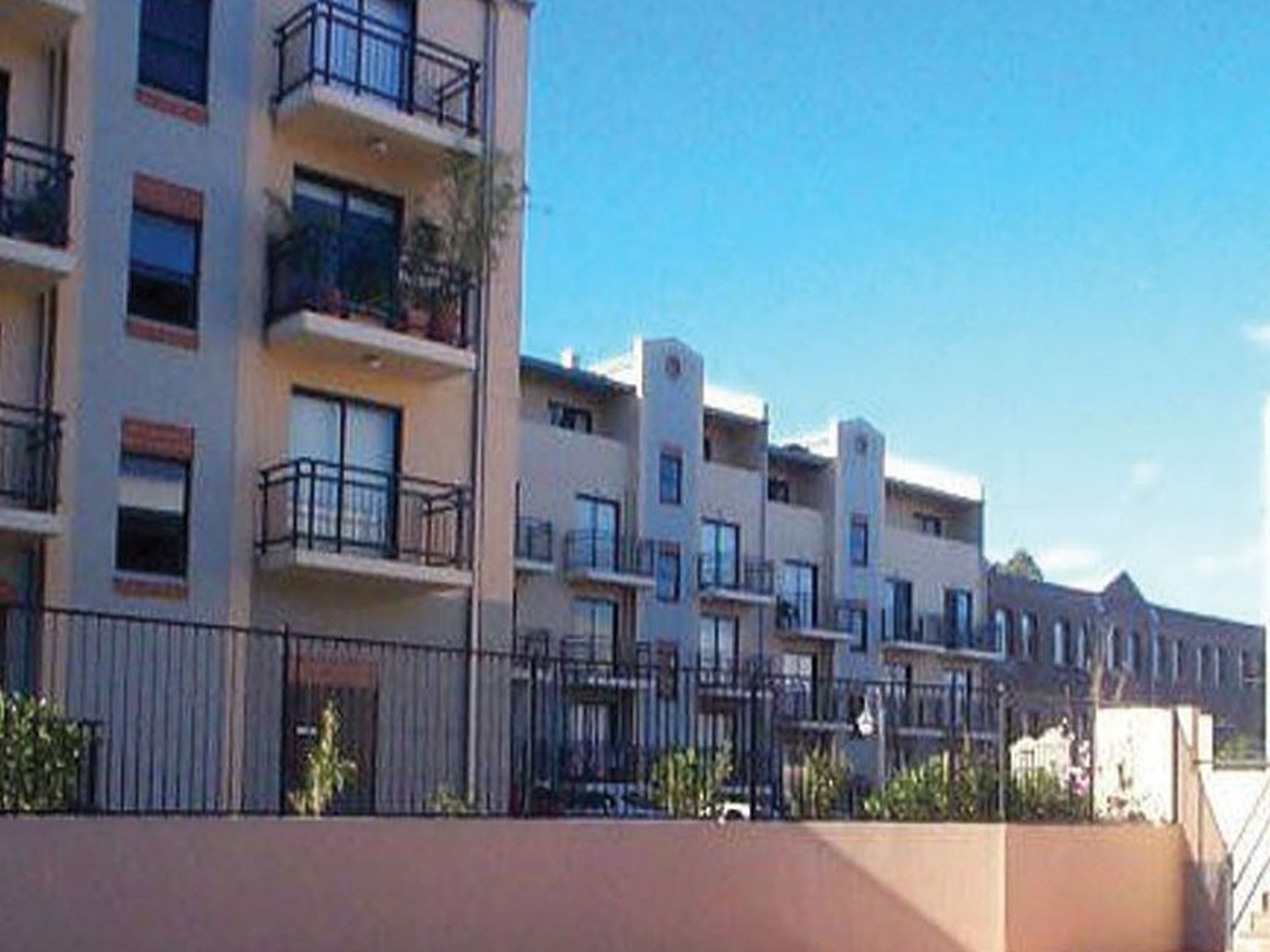 1E / 52A Nelson Street, Annandale