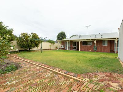 9 Lofthouse Avenue, Eaton