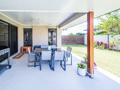 24 Hillview Parade, Kingaroy