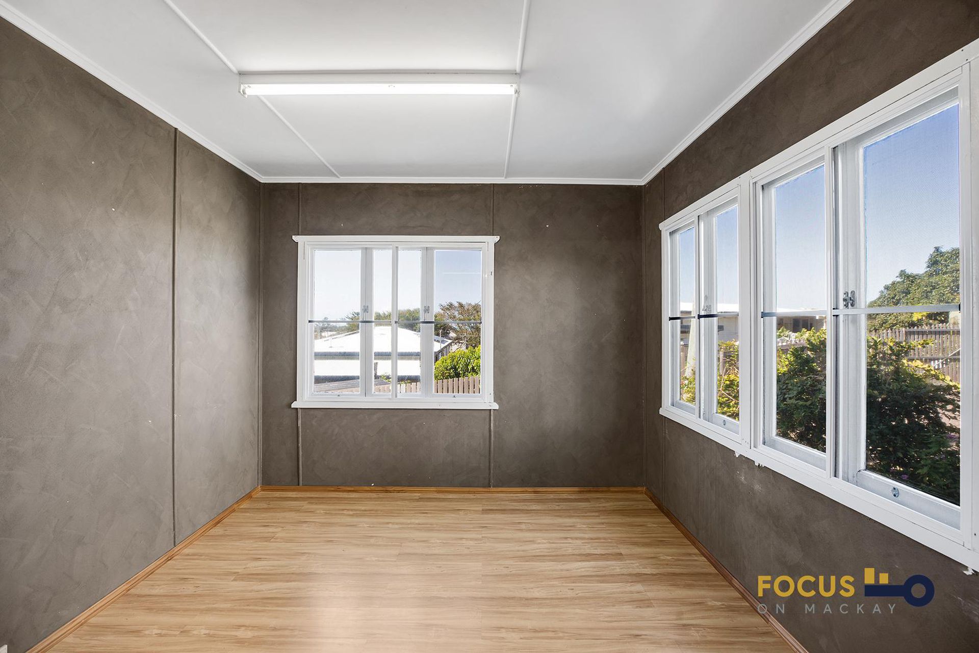 24 Sarina Beach Road, Sarina Beach