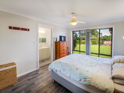 42 Newmans Road, Woolgoolga