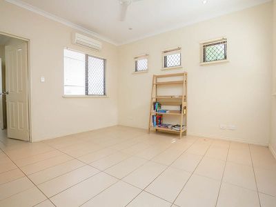 14 Minderoo Avenue, South Hedland