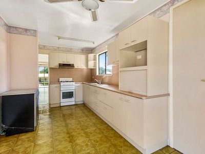 4 Mill Lane, Rosewood