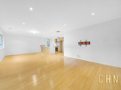 7 Donaldson Place, Point Cook