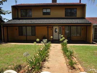12 Wills Street, Dubbo
