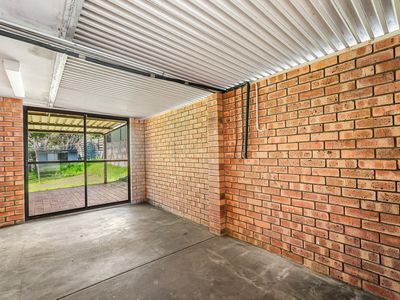 12 Adair Avenue, Mount Nasura