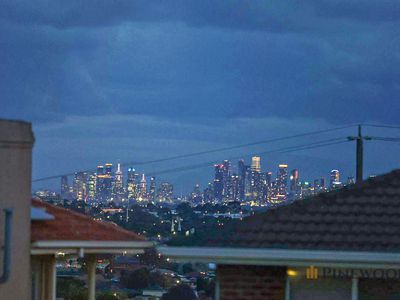 2 Gates Court, Roxburgh Park