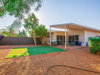 1 Huxtable Crescent, South Hedland