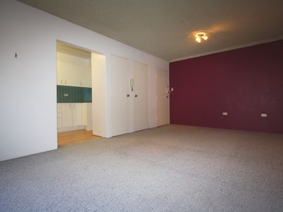 9 / 37 Meadow Crescent, Meadowbank