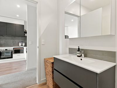 12/1 Genevieve Lane, Hobsonville