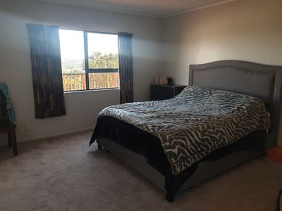 35 Kentwood Drive, Woodridge