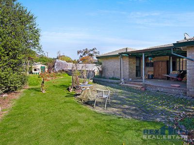 45 Green Valley Crescent, Hampton Park