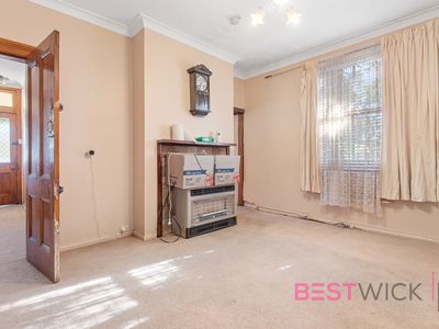 212 Stewart Street, Bathurst