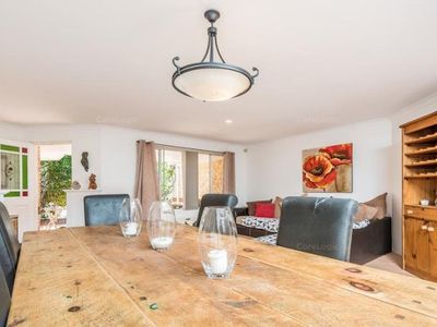 12 Cranston Loop, Kinross