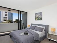 402 / 8 Hunt Street, Hamilton