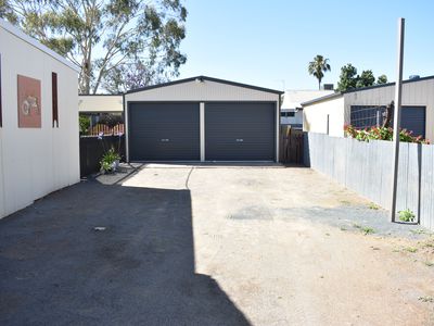 25 Dugga Street, Peak Hill