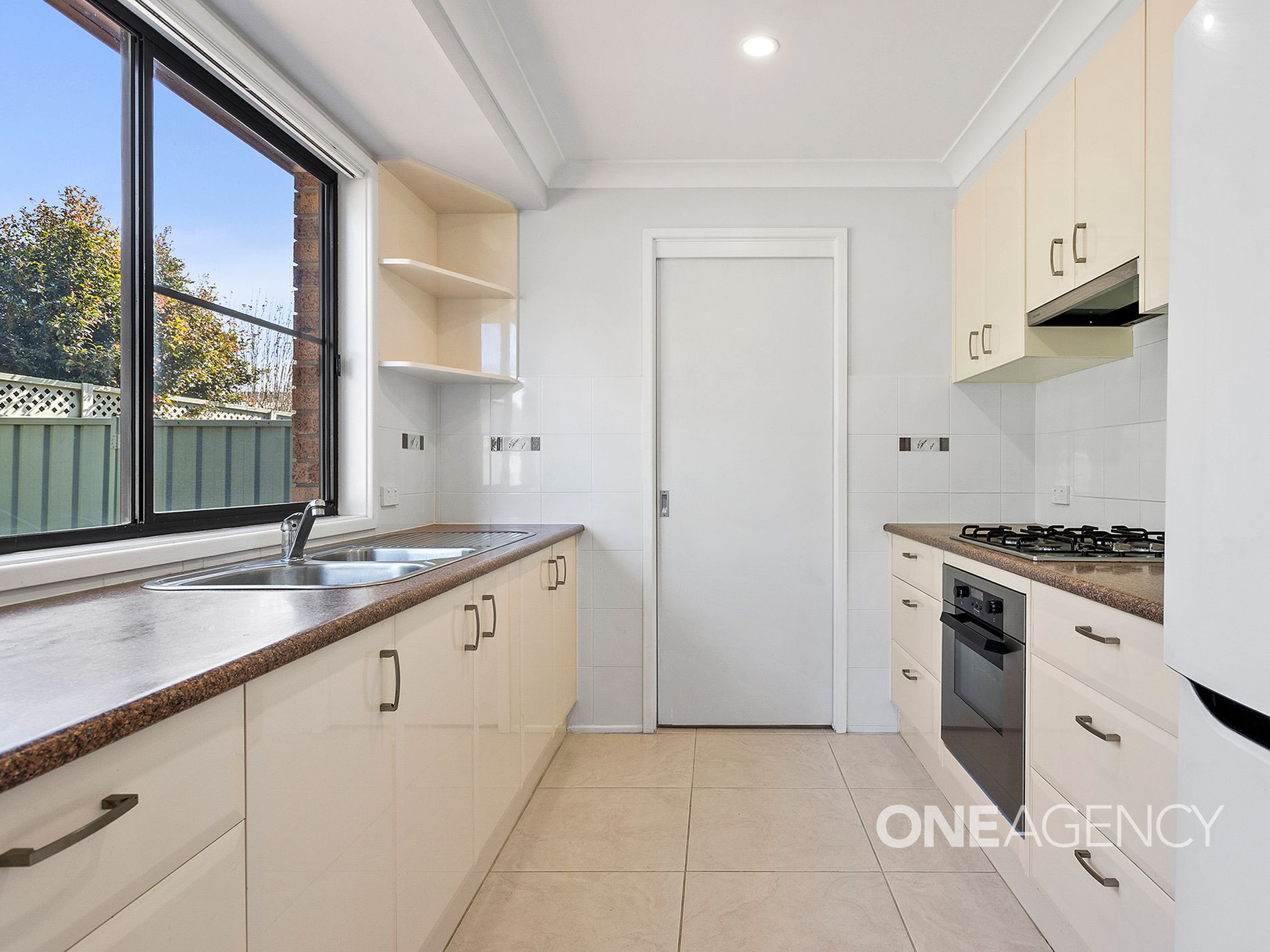 3 / 16-18 Smith Avenue, Albion Park