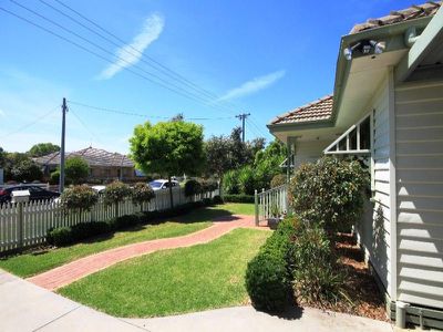 27 Larkings Street, Wangaratta