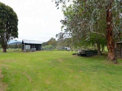 981 Woodbridge Hill Road, Gardners Bay