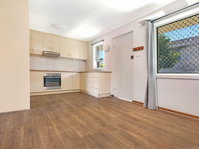 4 / 3 Beatson Street, Wollongong
